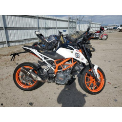 2020 KTM MOTORCYCLE MD2JPJ401LC220521 55725635
