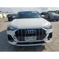 2021 AUDI Q3 WA1DECF32M1045084 54657575