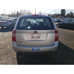 2009 KIA RONDO