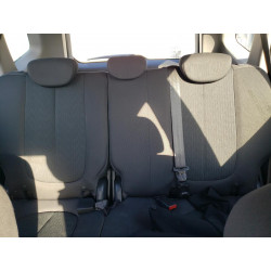 2009 KIA RONDO