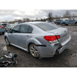 2013 SUBARU LEGACY