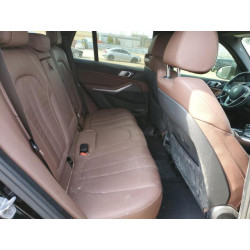 2021 BMW X5 5UXCR6C05M9F67664 53625225