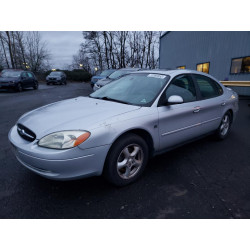 2002 FORD TAURUS