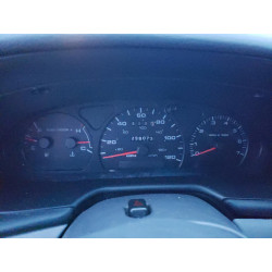 2002 FORD TAURUS