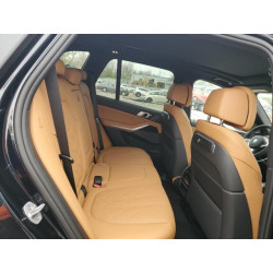 2025 BMW X5 5UX43EU03S9Z55582 52737385