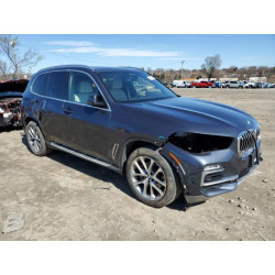 2020 BMW X5 5UXCR6C03L9D41590 50038885