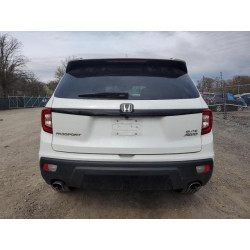 2021 HONDA PASSPORT 5FNYF8H02MB027860 51040625
