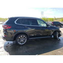 2021 BMW X5 5UXTA6C09M9F01853 56057775
