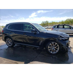 2021 BMW X5 5UXTA6C09M9F01853 56057775