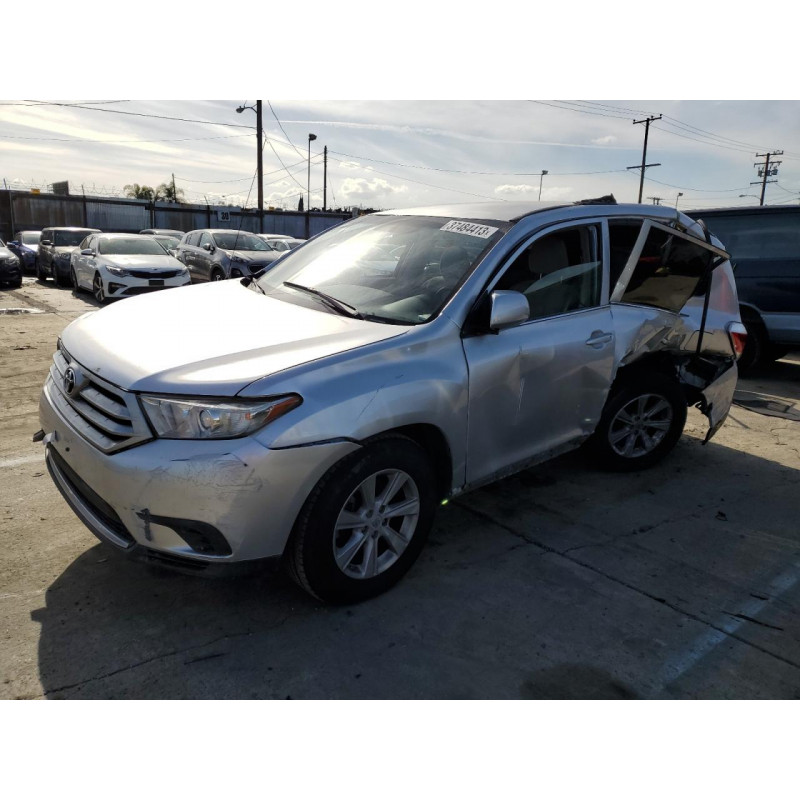 2011 TOYOTA HIGHLANDER