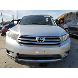 2011 TOYOTA HIGHLANDER