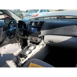 2011 TOYOTA HIGHLANDER