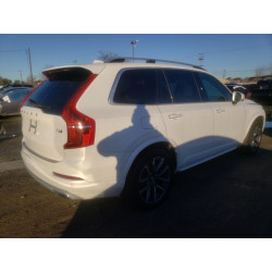 2018 VOLVO XC90