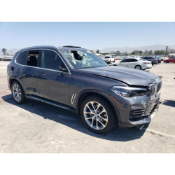 2021 BMW X5 5UXCR4C02M9G93906 63986844