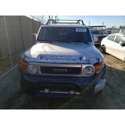 2007 TOYOTA FJ CRUISER