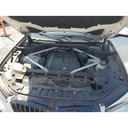 2021 BMW X5 5UXCR4C03M9H39646 52415325