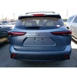 2022 TOYOTA HIGHLANDER