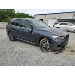 2020 BMW X5 5UXCR6C0XLLL82895 54136845