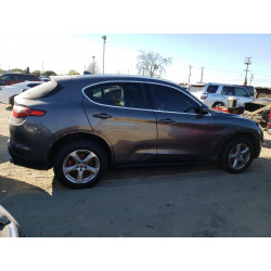 2018 ALFA ROMEO STELVIO