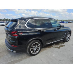 2025 BMW X5 5UX13EU05S9X27974 56997245
