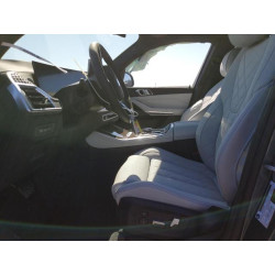 2025 BMW X5 5UX13EU08S9Z03786 52424025