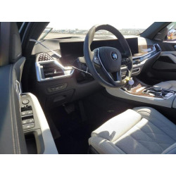 2025 BMW X5 5UX13EU08S9Z03786 52424025