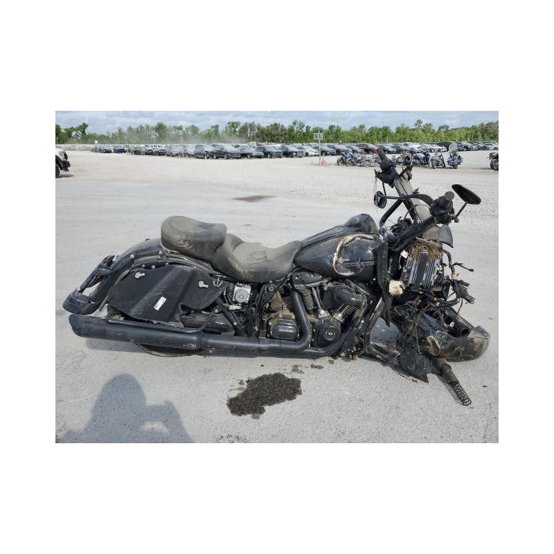 2020 HARLEY-DAVIDSON FL 1HD1KTP18LB676430 53453635 2020 HARLEY-DAVIDSON FL 1HD1KTP18LB676430 53453635