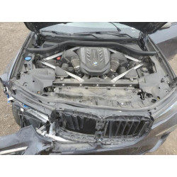 2022 BMW X7 5UXCX6C05N9J39176 51330215