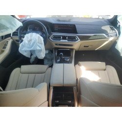 2022 BMW X5 5UXCR6C03N9K93962 50414015