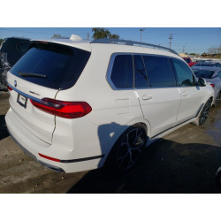 2020 BMW X7