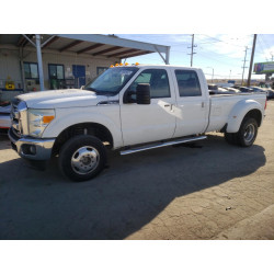 2011 FORD F350