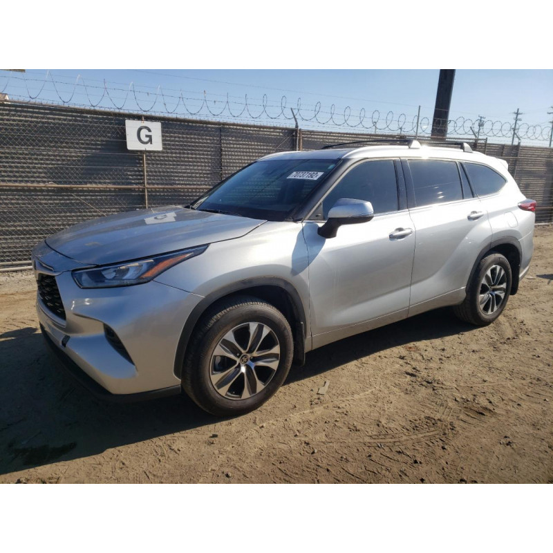 2022 TOYOTA HIGHLANDER
