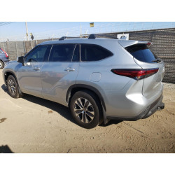 2022 TOYOTA HIGHLANDER