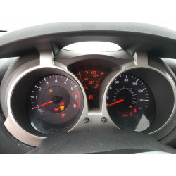 2011 NISSAN JUKE