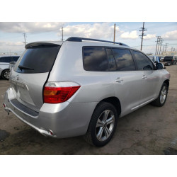2010 TOYOTA HIGHLANDER