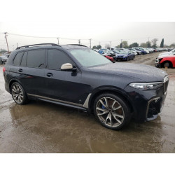 2022 BMW X7