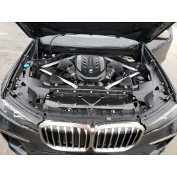 2022 BMW X7