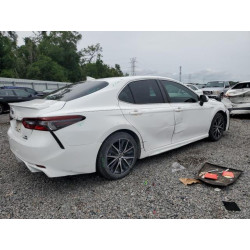 2021 TOYOTA CAMRY 4T1G31AKXMU562963 57442205