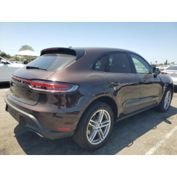 2022 PORSCHE MACAN WP1AA2A51NLB04007 57549415