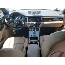 2022 PORSCHE MACAN WP1AA2A51NLB04007 57549415