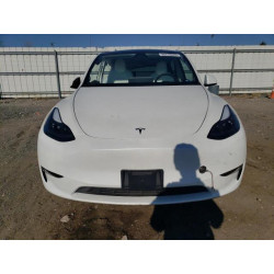 2024 TESLA MODEL Y 7SAYGAEE5RF064240 46349625
