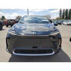 2024 TOYOTA BZ4X XLE JTMABACA2RA084418 52401525