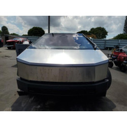 2024 TESLA CYBERTRUCK 7G2CEHED3RA051591 56845395
