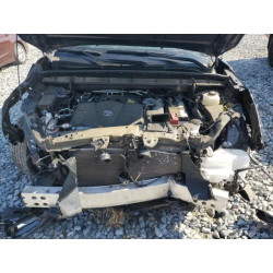 2022 TOYOTA HIGHLANDER 5TDGZRAH6NS132648 57110085
