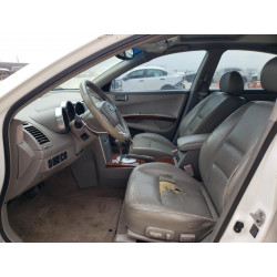 2005 NISSAN MAXIMA