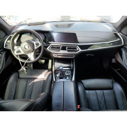 2021 BMW X7