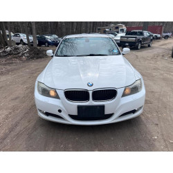 2011 BMW 3 SERIES