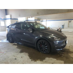 2024 TESLA MODEL Y 7SAYGDEF2RF024627 61227675