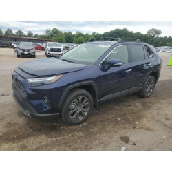 2025 TOYOTA RAV4 JTMD6RFV4SJ065972 60636695