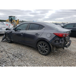 2018 MAZDA 3